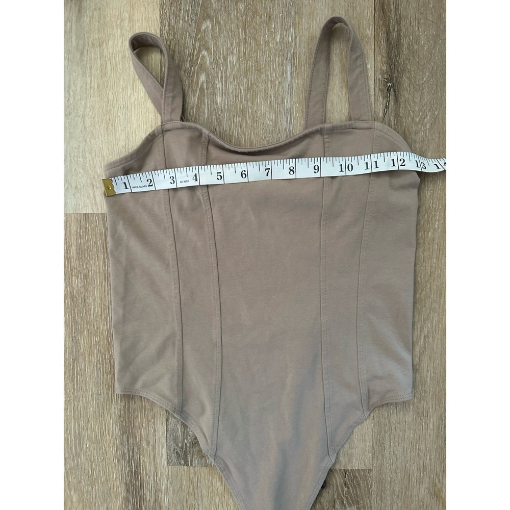 H&M Taupe Square Neck Bodysuit XS Sleeveless Stretch Minimalist Neutral Top - Picture 5 of 6